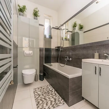 アパート Monte Cassino Comfort ソポト